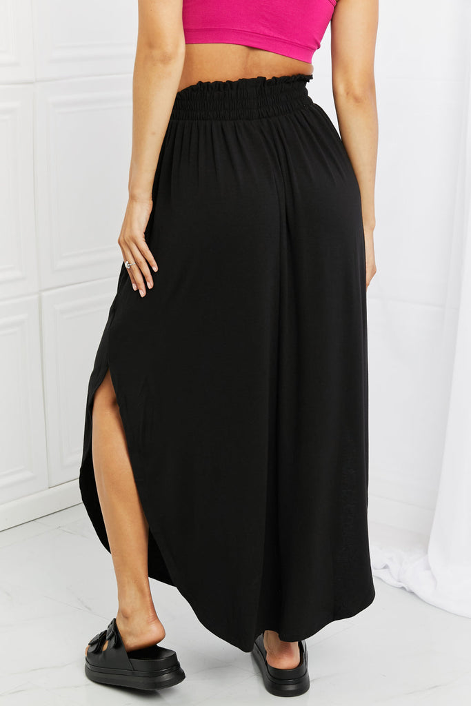 Zenana It's My Time Full Size Side Scoop Scrunch Skirt in Black |SFB