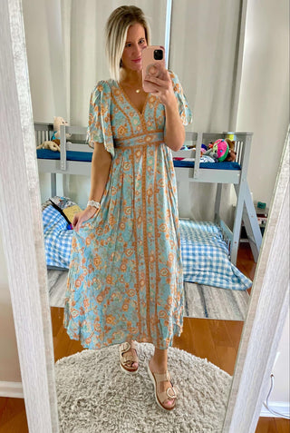 Border Print Flutter Sleeve Maxi |SFB