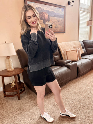 Corded Side Slit Crewneck in Black