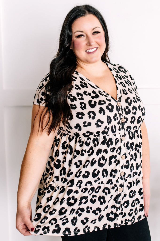 2.19 Cashmere Soft, Tiered Leopard Tunic Top In Taupe & Black