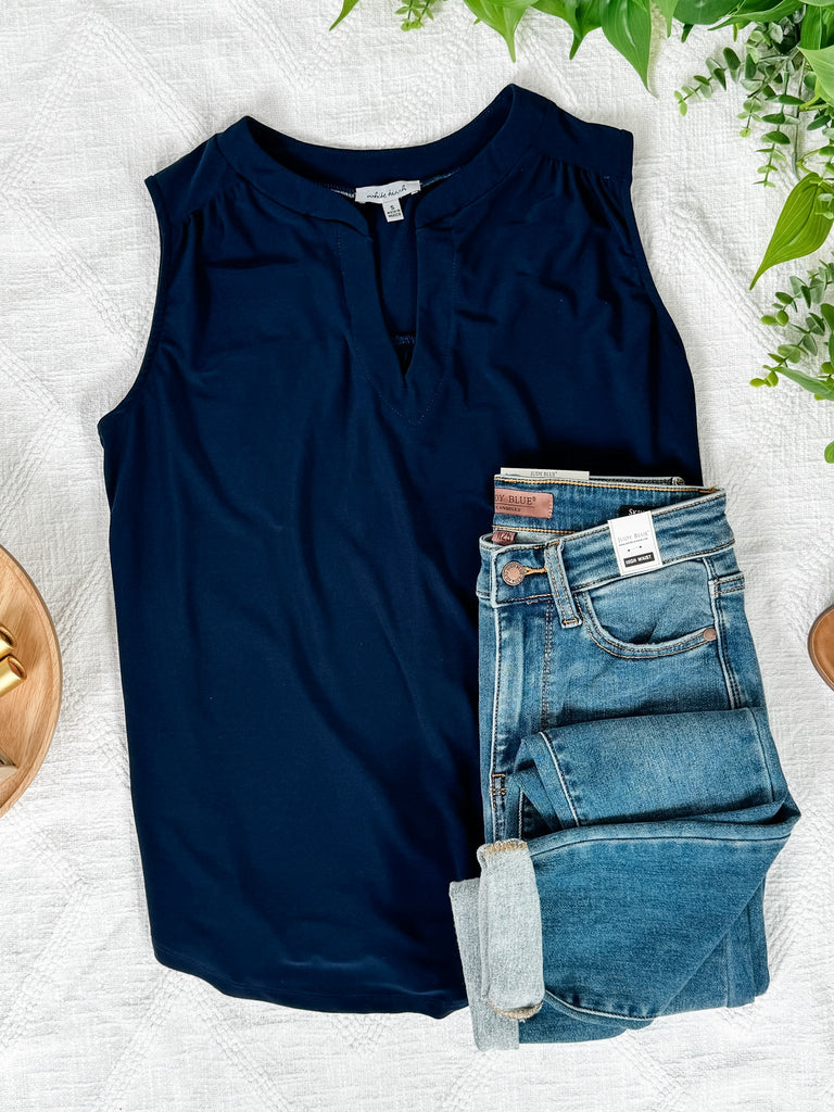 2.16 Sleeveless Gabby Front Top In Navy